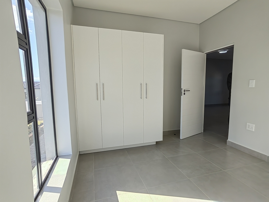 2 Bedroom Property for Sale in Hartland Lifestyle Estate Western Cape